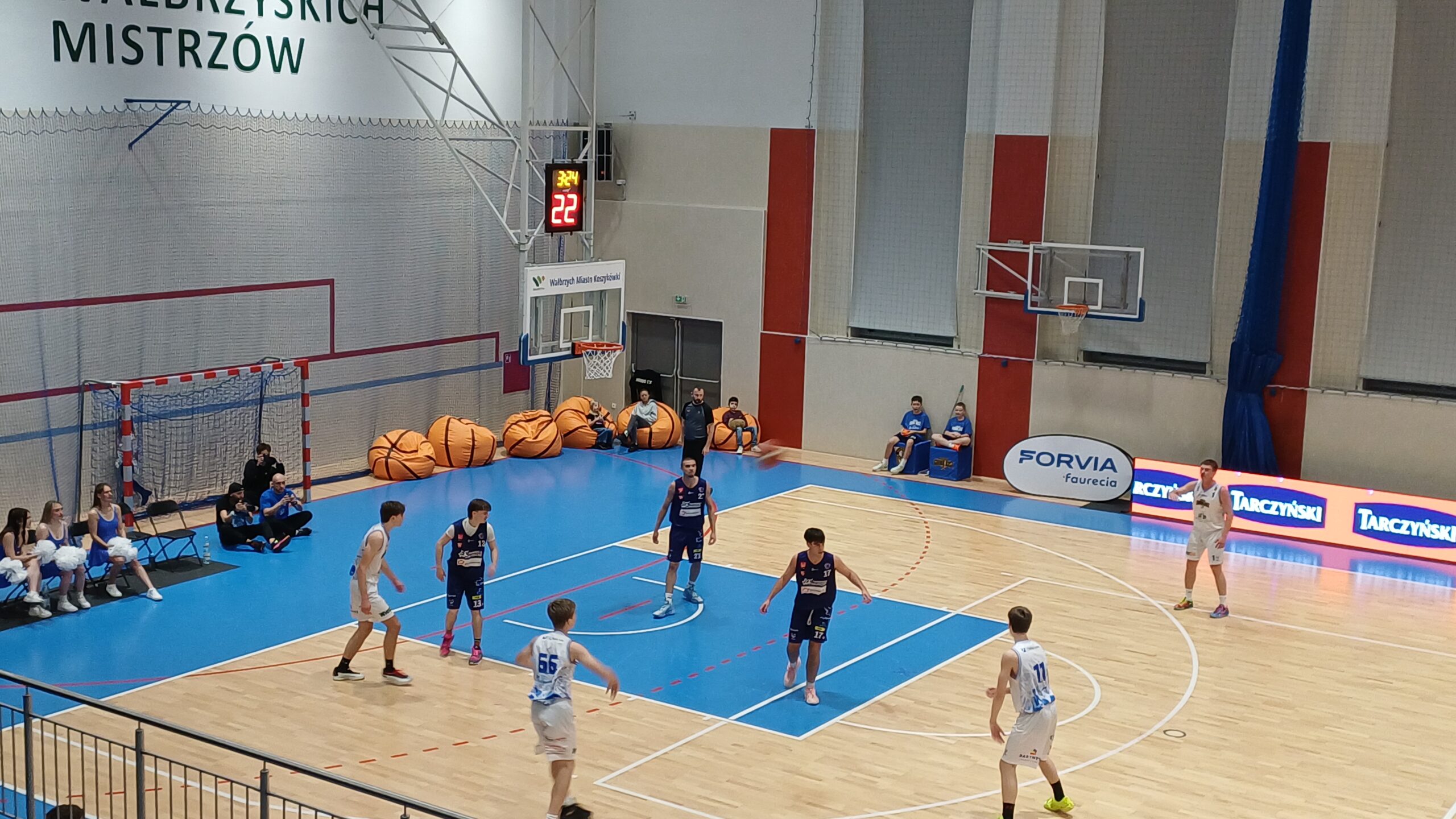 Koszykarska Demolka w Wałbrzychu: Górnik Kaltech rozbija Nysę Kłodzko 109:34