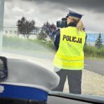 Przekroczył dozwoloną przepisami prędkość, ale miał też cofnięte uprawnienia do kierowania