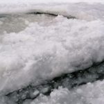 Wałbrzyscy policjanci ostrzegają przed wchodzeniem na zamarznięte zbiorniki wodne