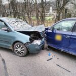 Przysnął za kierownicą i doprowadził  do czołowego zderzenia