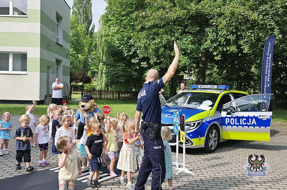 Edukacja poprzez zabawę z najmłodszymi mieszkańcami Wałbrzycha